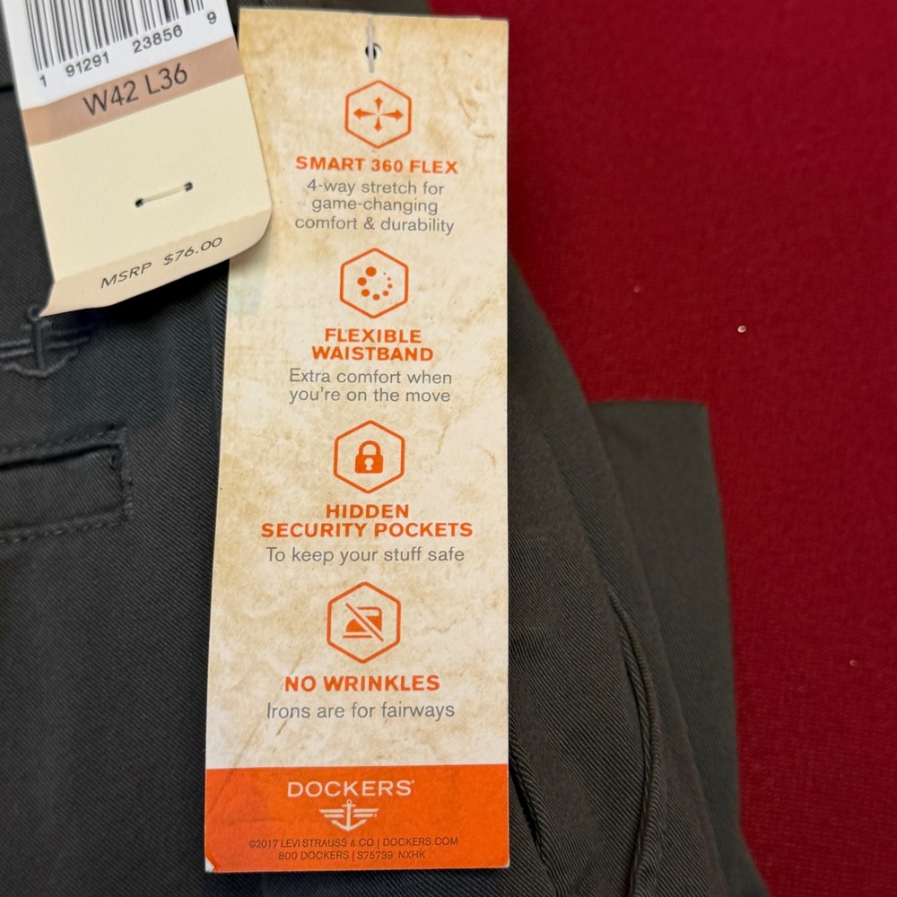 Dockers Workday Khaki Pants Mens 42x36 Grey Smart 360 Flex Classic Fit - Picture 4 of 6